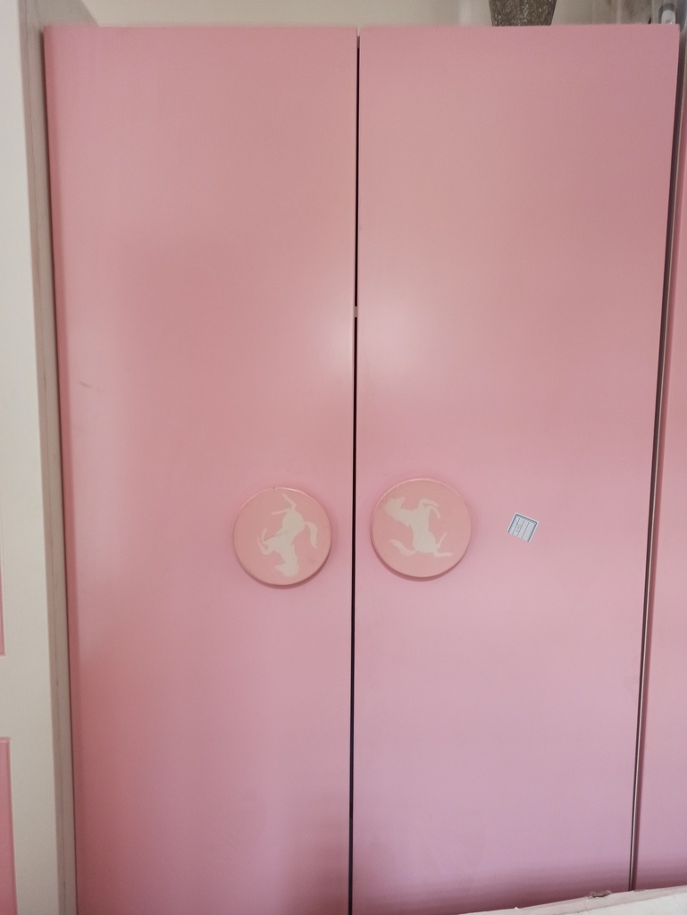 Complet armoir +Bureaux